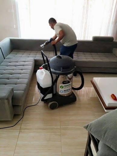 Sanu Temizlik profesyonel temizlik ekibi çalışıyor